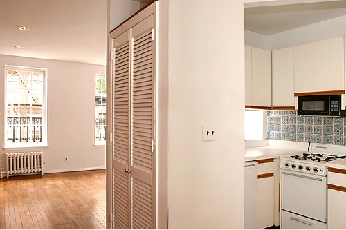 311 E 81st St #4FE Photo 1 311 E 81st St #4FE Photo 1