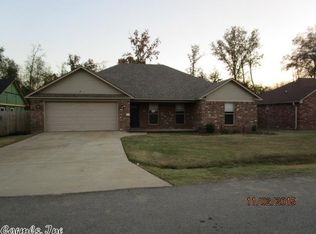 52 Eaglebrook Dr, Conway, AR 72032
