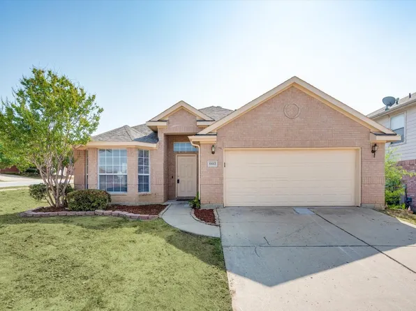 6612 Bear Hollow Ct, Watauga, TX 76137