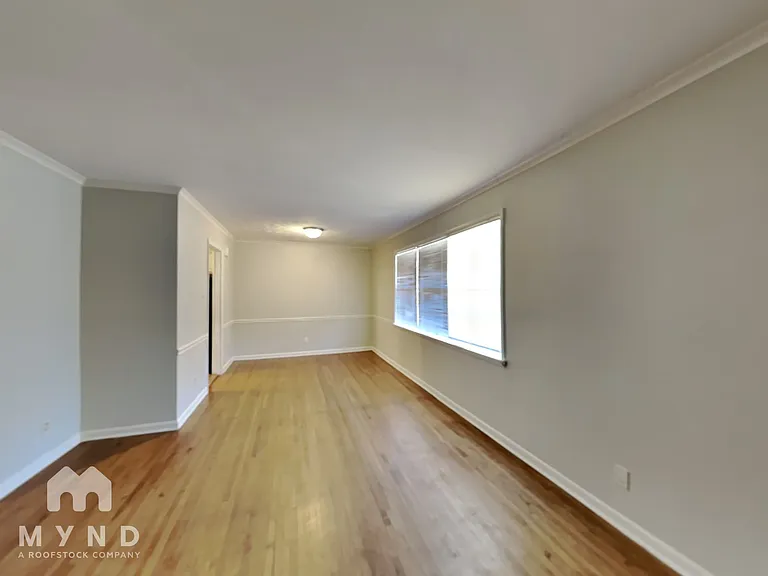 3020 Elgin Dr — Photo 8