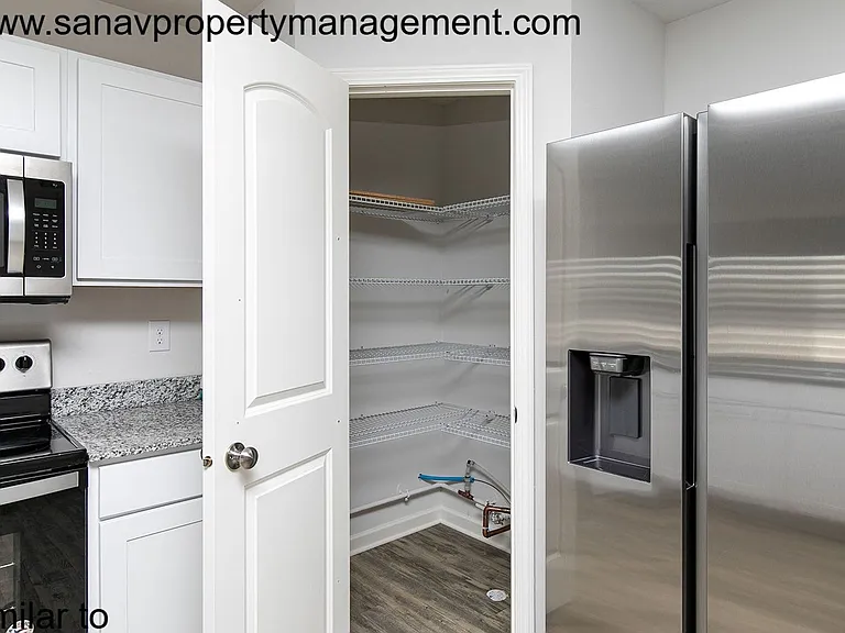 229 Maple Ave — Photo 8