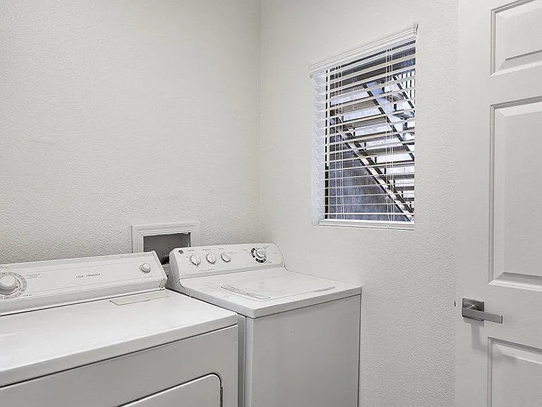 Portola South Mountain — Photo 10