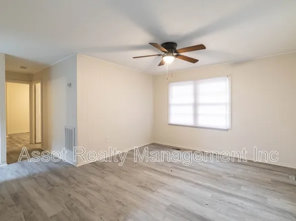219 Highland Ave, Oak Ridge, TN