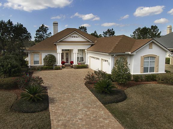 2nd image of 2041 Crown Dr