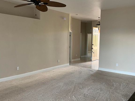 5th image of 513 Siena Ct #513