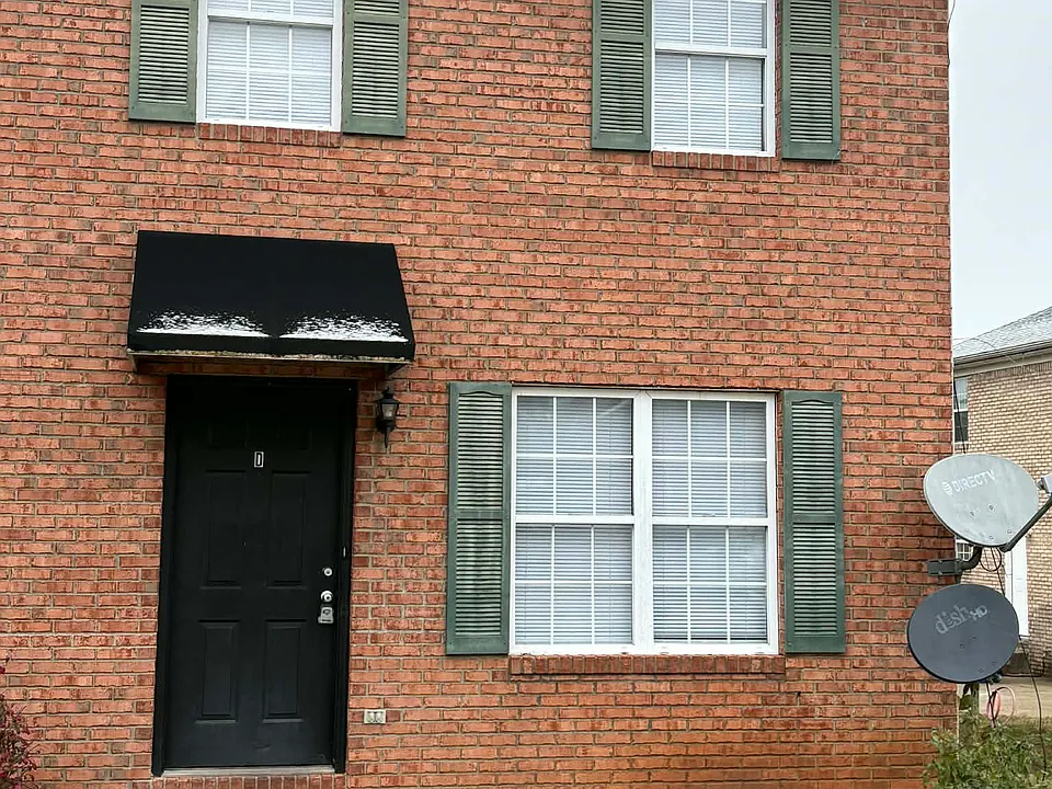 531 Lost Cir #D
