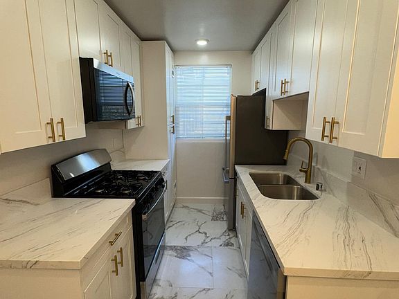 2nd image of 5171 W Olympic Blvd #5171