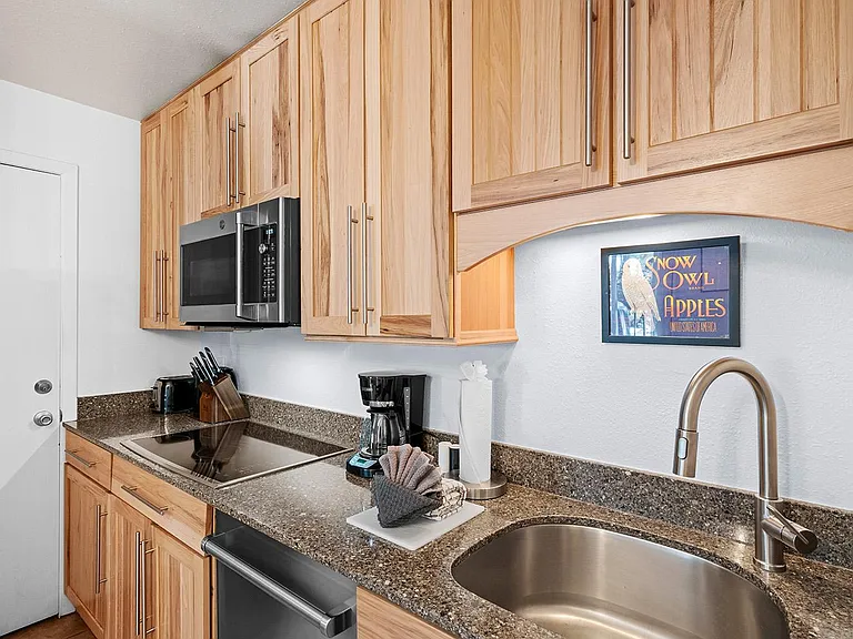 2025 Canyons Resort Dr #Y4 — Photo 6
