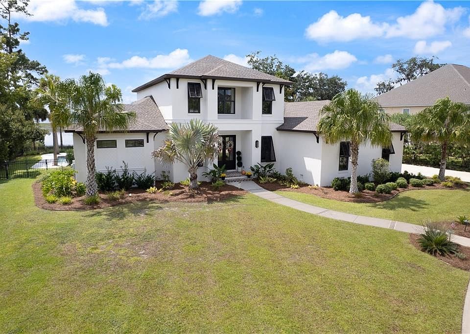 1st image of 134 Riverwalk Dr