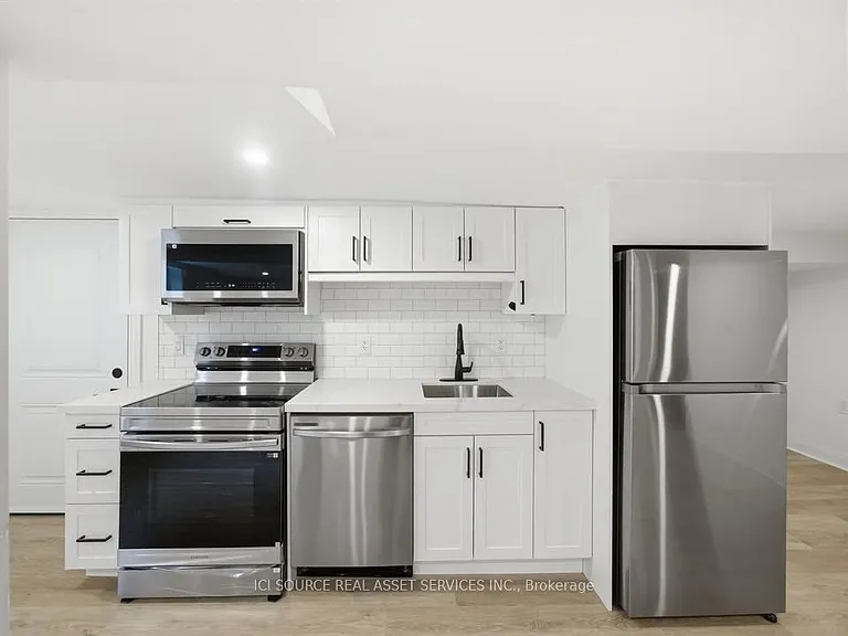 647 Limeridge Rd E #1 — Photo 5