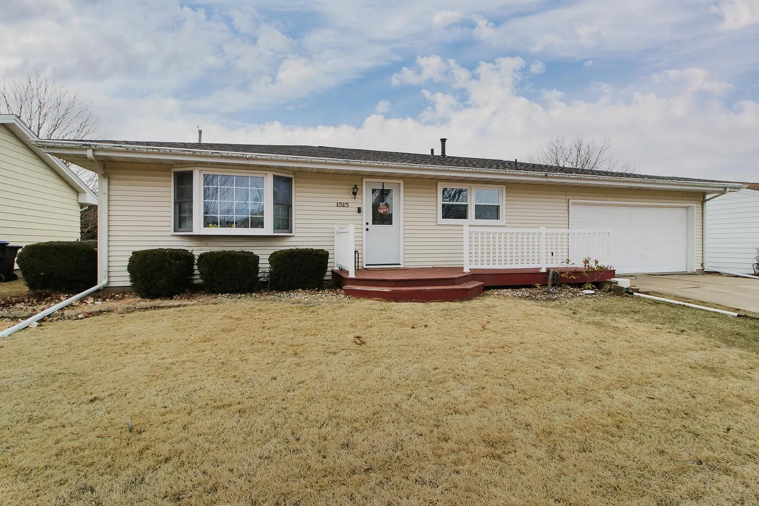 1515 Julie Dr photo 1