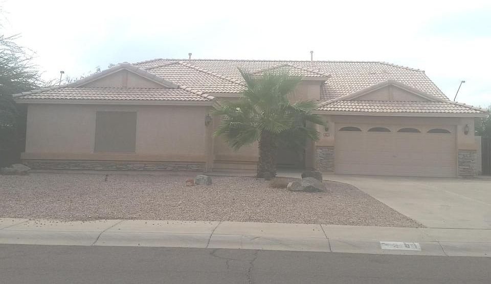 1st image of 2106 S Heritage Dr