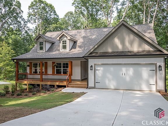 2nd image of 107 Parkview Drive