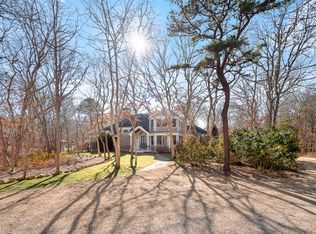 34 S Pond Rd, Tisbury, MA 02568