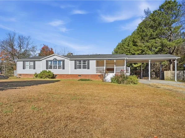 36295 Seacock Chapel Rd, Zuni, VA 23898