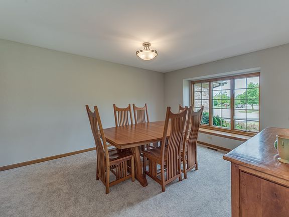 4th image of 10405 Brookridge Creek Dr