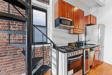 Rented by REAL New York