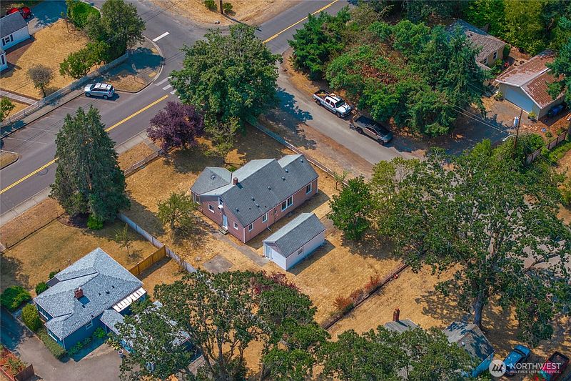 2nd image of 6423 100th Street SW