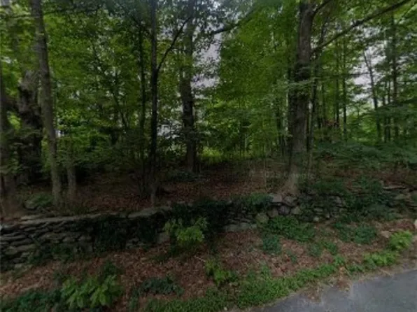 256 Evans Rd, Chepachet, RI 02814