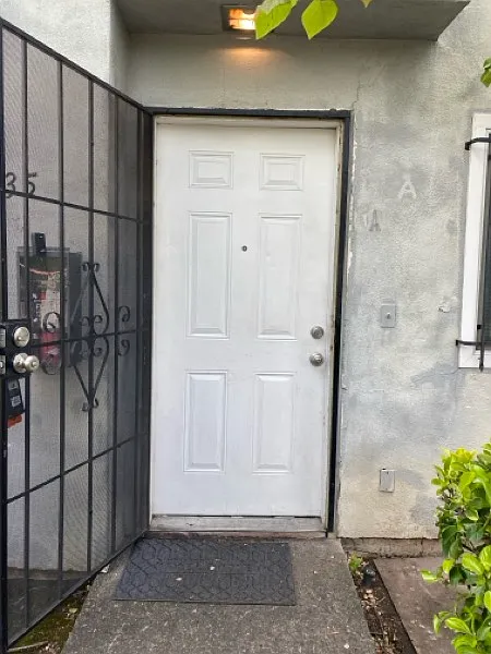 2 bed, 1.0 bath, 970 sqft, $1,400 — Photo 4