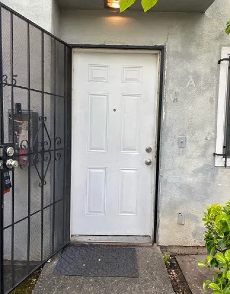 2635 Alhambra Blvd #A — Photo 4