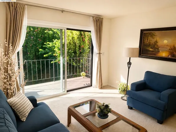 625 El Dorado Ave APT 204, Oakland, CA 94611
