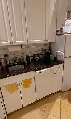 2nd image of 208 E 34th St APT 5A
