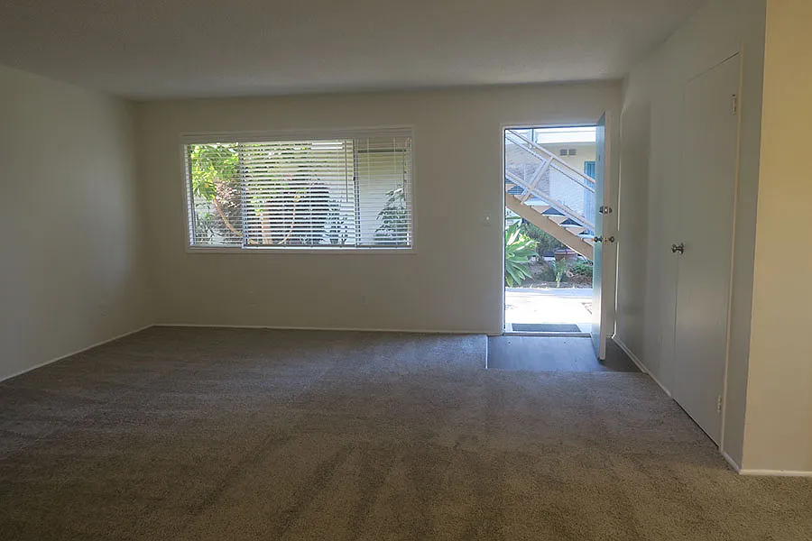 2 bed, $4,045 — Photo 4