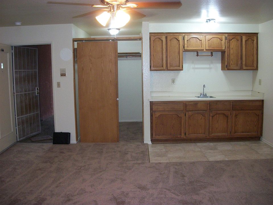 1st image of 20516 Harvard Blvd APT F