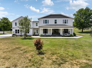 7609 Nolensville Rd, Nolensville, TN 37135