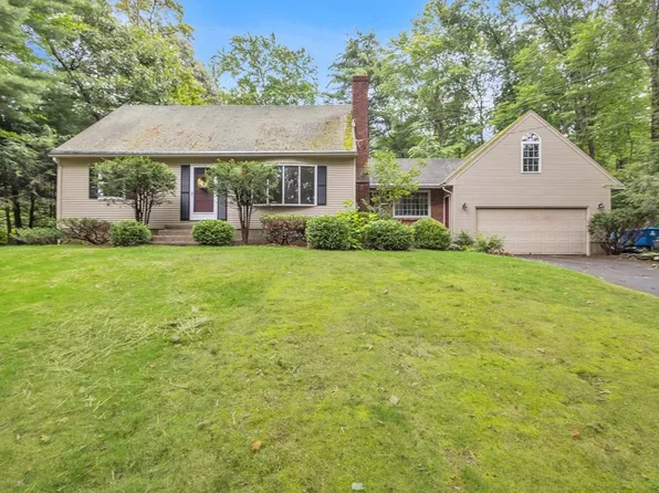 20 Hilltop Dr, Monson, MA 01057