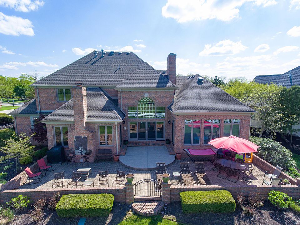 1st image of 5892 Heritage Lakes Dr