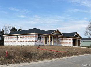 22835 Patton Ln, Lebanon, MO 65536
