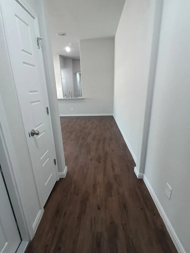 Welcome Home — Photo 2