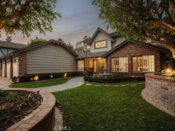 3911 E Rolling Green Ln, Orange, CA 92867