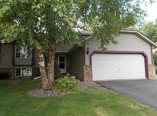 7165 Jenner Ln S, Cottage Grove, MN 55016