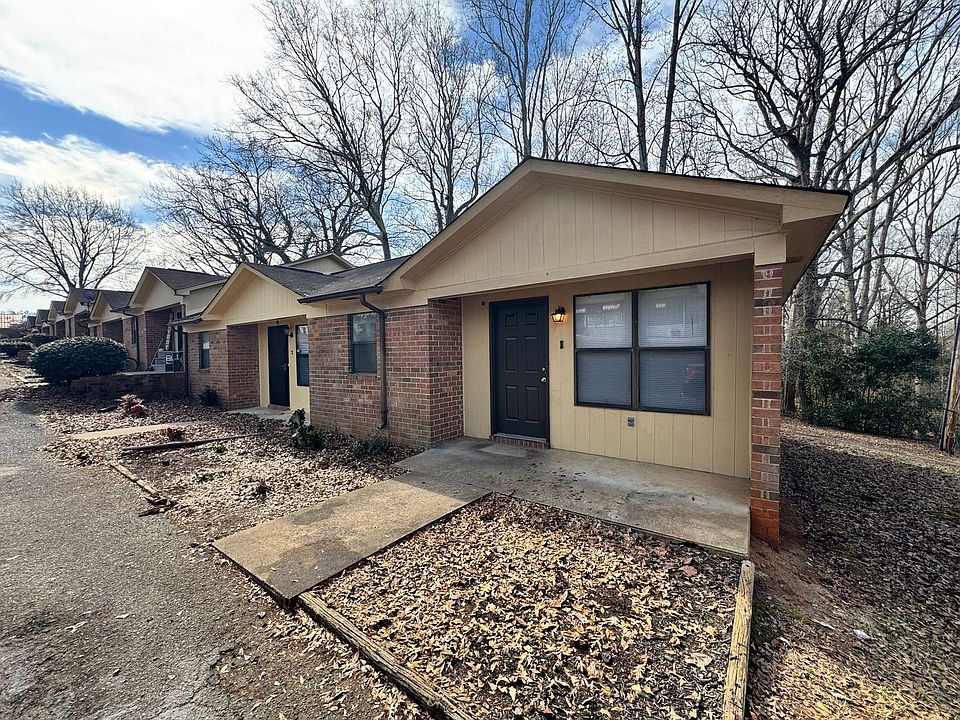 1st image of 634-1 Hillcrest Dr