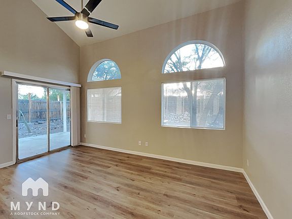 3rd image of 1473 N Culpepper Ave