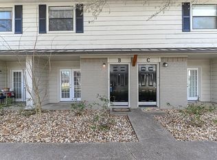 1408 Summit St, College Station, TX 77845