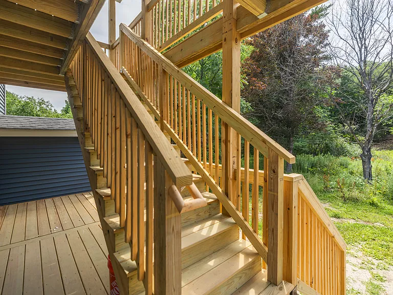 7 Russell Ave #2 — Photo 17