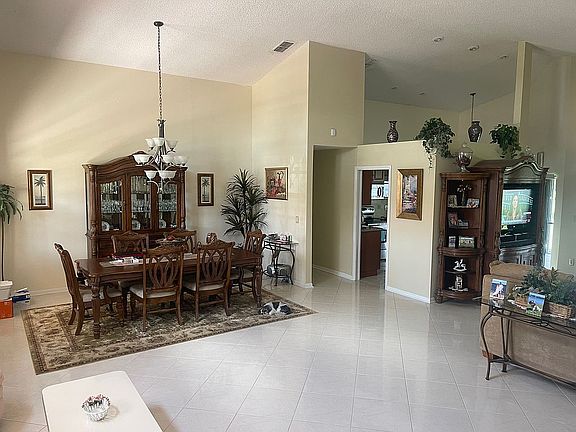 5th image of 1530 W Oak Knoll Cir