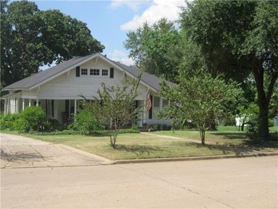 437 San Gabriel St, Rockdale, TX, 76567