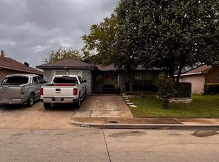 4426 Falls Dr, Dallas, TX 75211