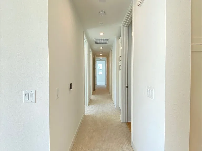 1110 Urbana St — Photo 18