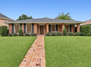 5821 Durbridge Dr, New Orleans, LA 70131