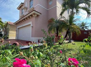 2101 NE 37th Rd, Homestead, FL 33033