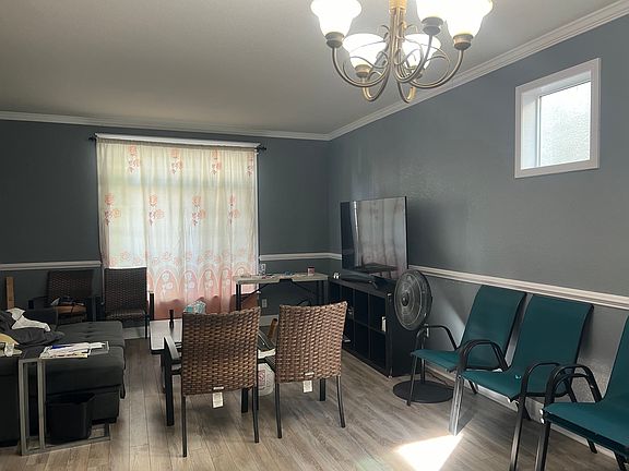 2nd image of 8146 Shay Cir