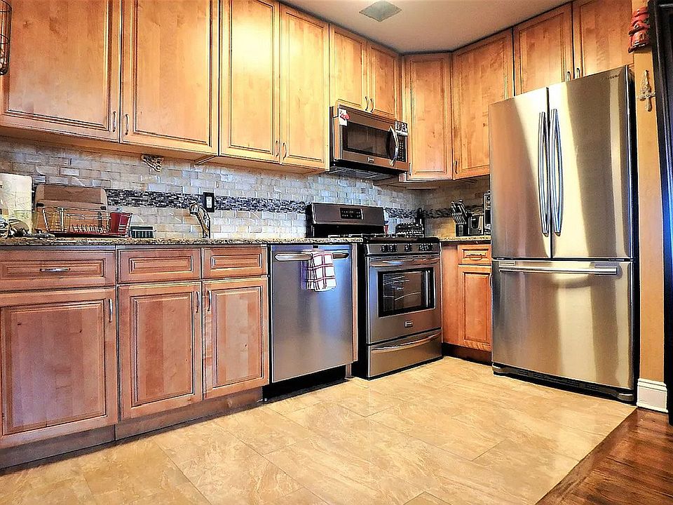 1st image of 4511 25th Ave APT 3