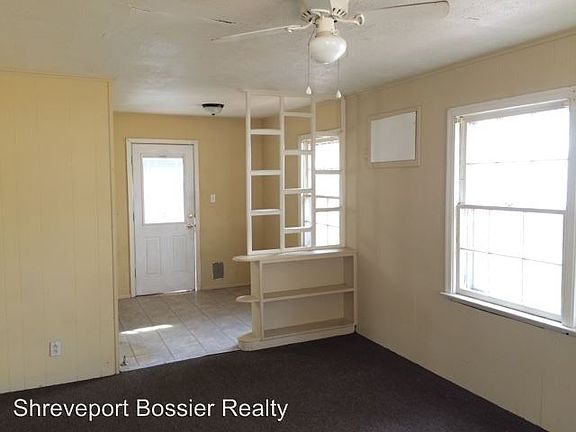 3rd image of 2733 Meadow Ave