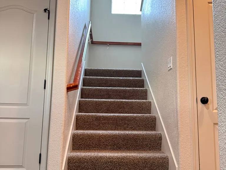 750 Odilia Ct — Photo 8